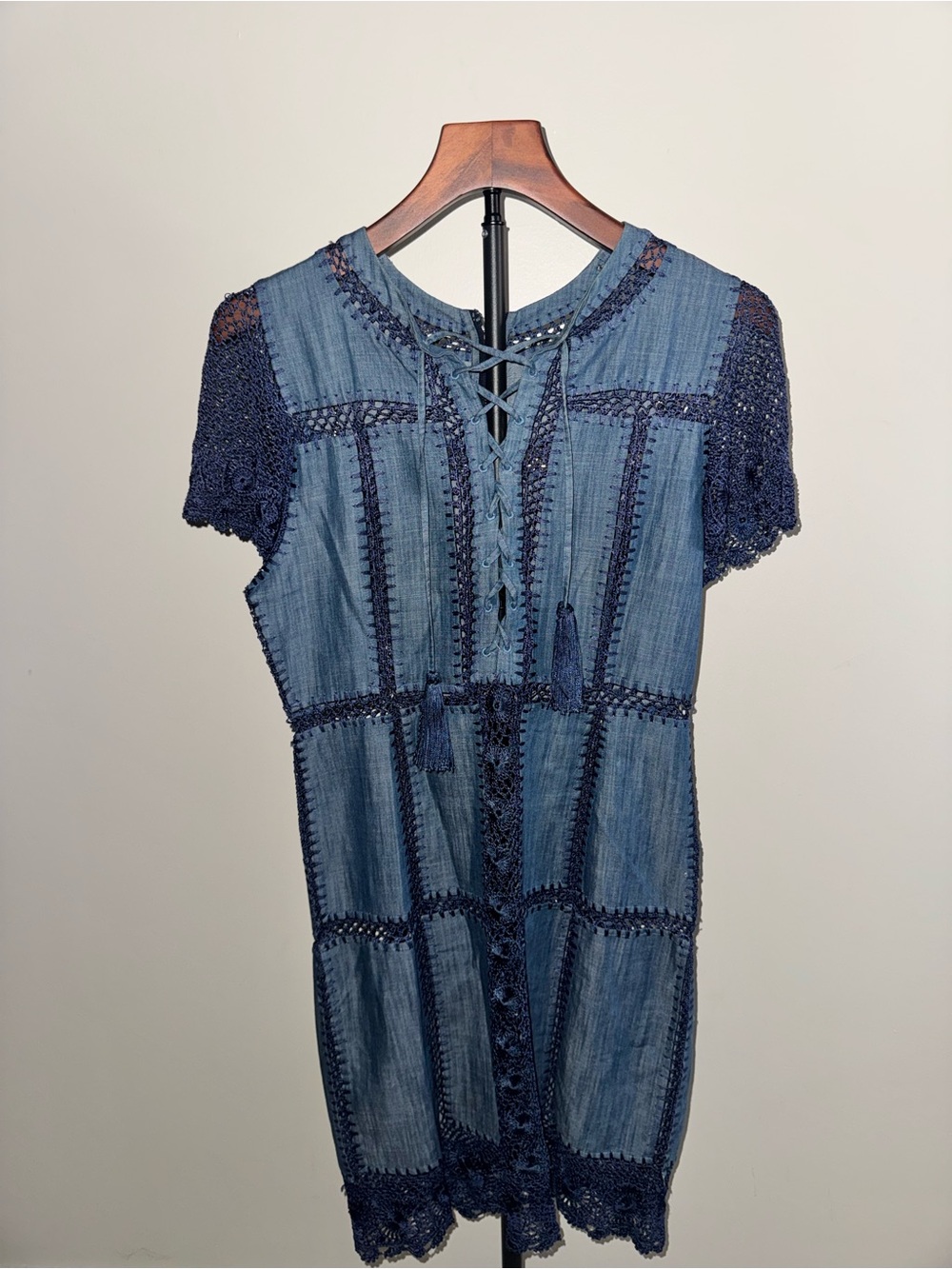 Alice + Olivia Navy-Trim Chambray Dress